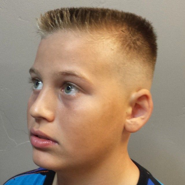 Belah Tengah Sampai Berjambul